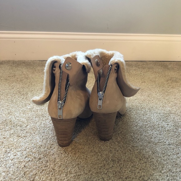 Free People suede and shearling booties - size 7 - Picture 5 of 5